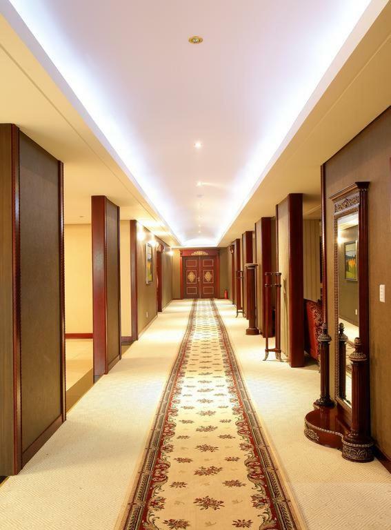 Sunjin Grand Hotel Ulaanbaatar Exterior foto